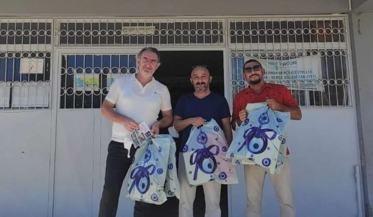 Tarsus Açık Kapı Derneği’nden Eğitime Destek