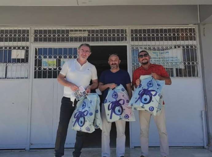 Tarsus Açık Kapı Derneği’nden Eğitime Destek