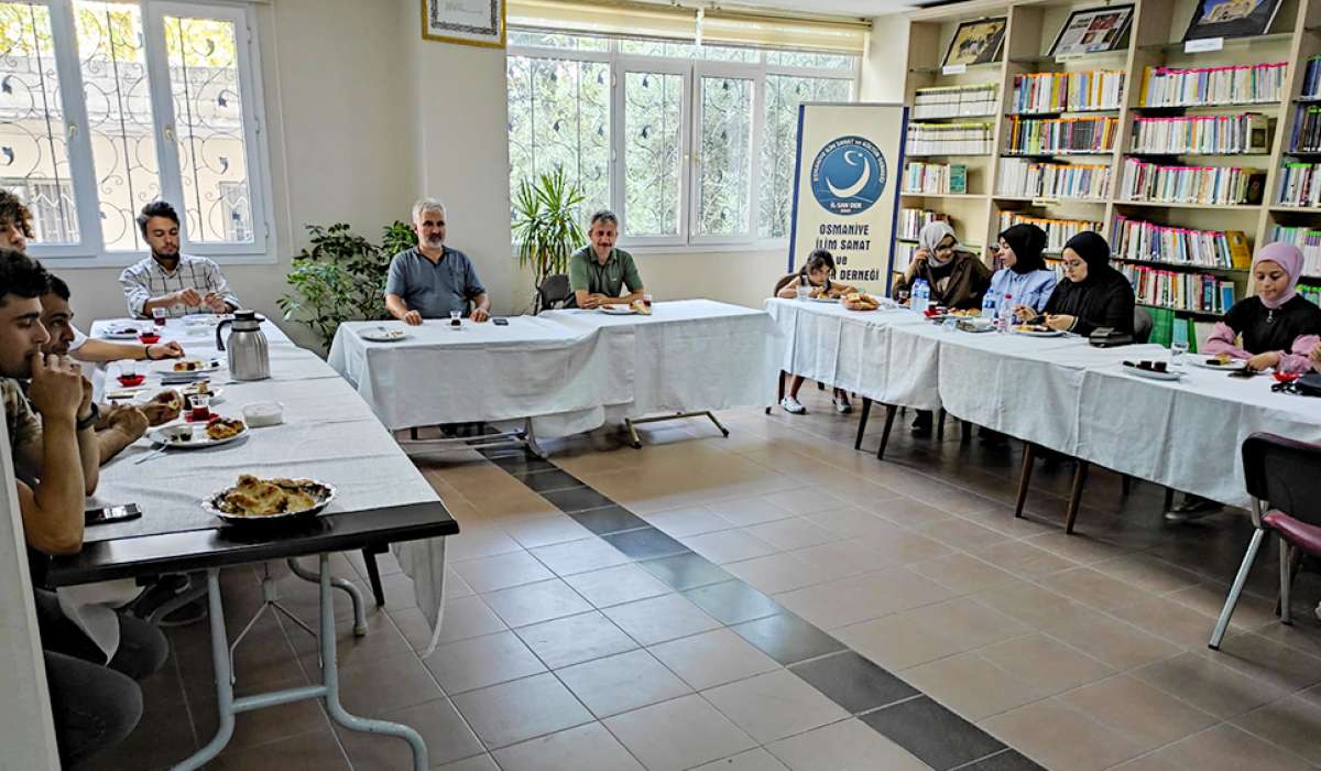 Üniversiteli Öğrencilerle Tanışma Kahvaltısı