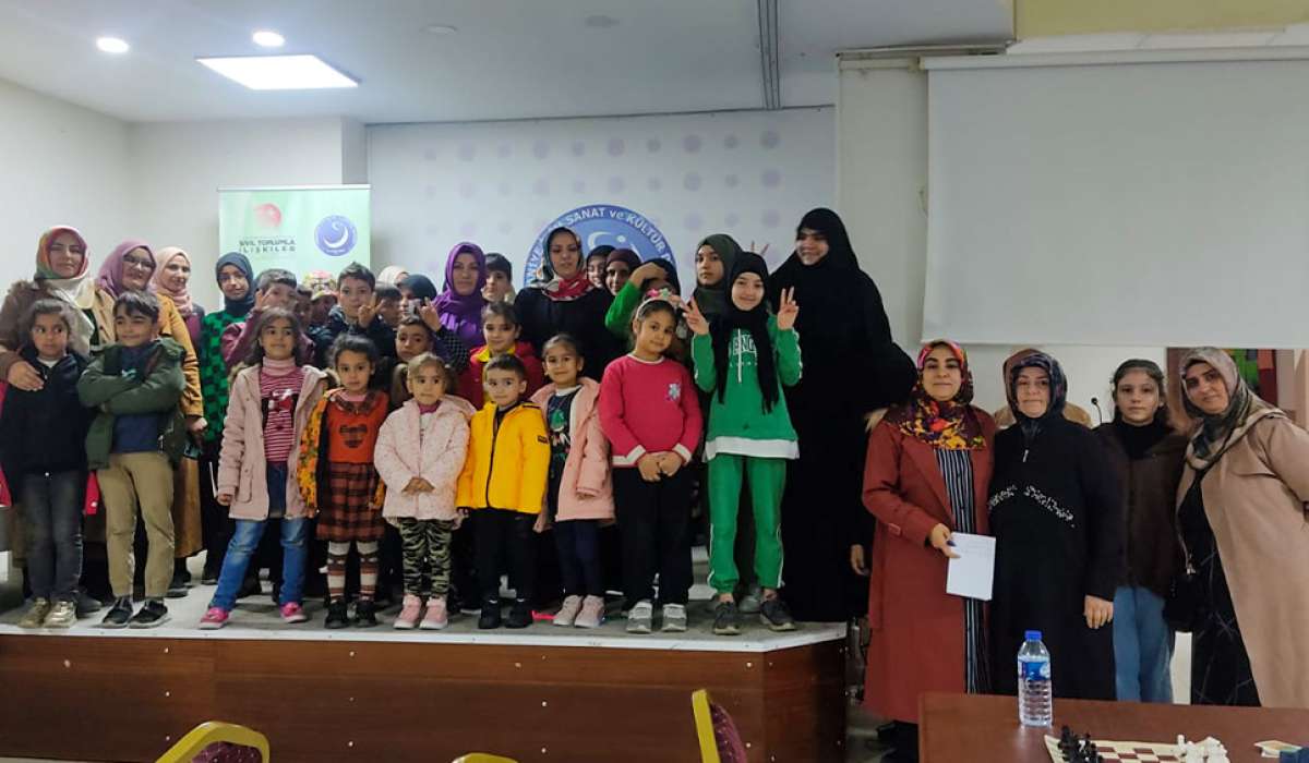İLSANDER’den Yetim Ailelere Yönelik Kahvaltıda Programı