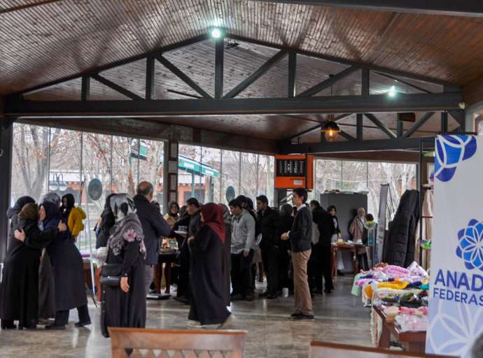 Kayseri İlim Hikmet Vakfı, Deprem Bölgelerinden Gelen Depremzedelere Tanışma Programı Düzenledi