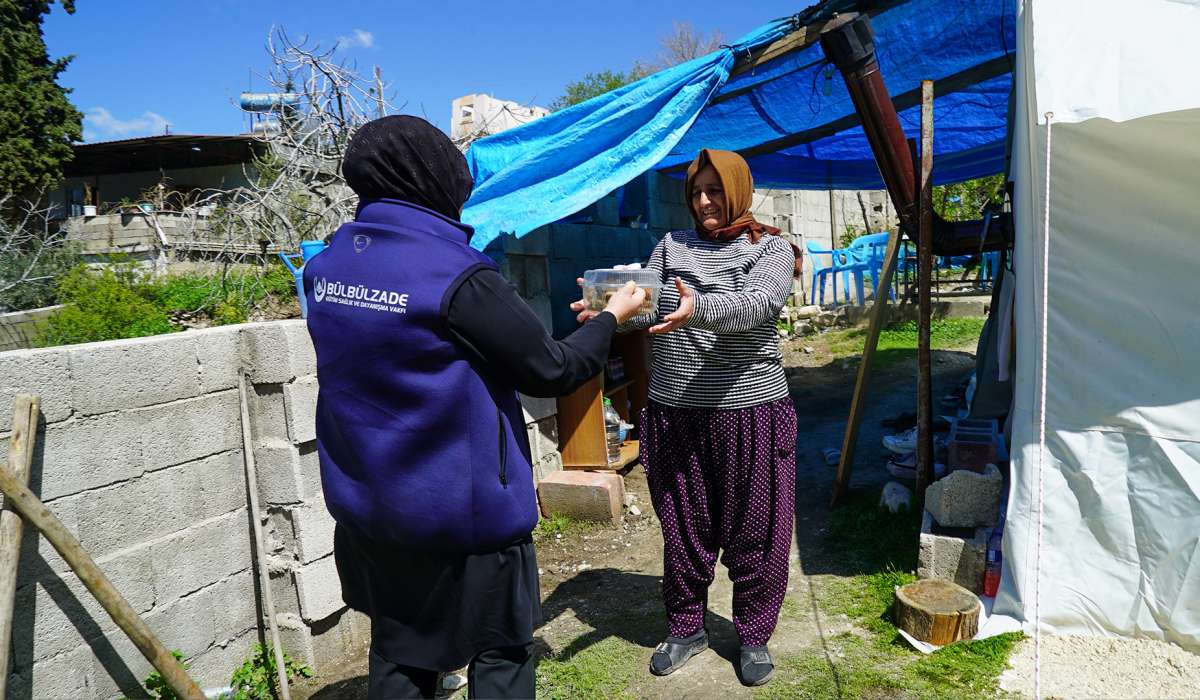 İslahiye ve Nurdağı’ndaki Depremzedelere Ziyaretlerimiz Devam Ediyor