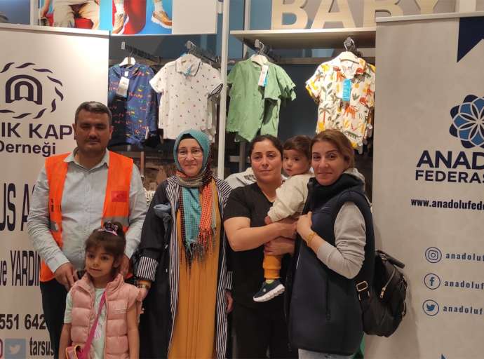 Tarsus Açık Kapı Eğitim Ve Yardım Derneği Yardım Faaliyetlerine Devam Ediyor