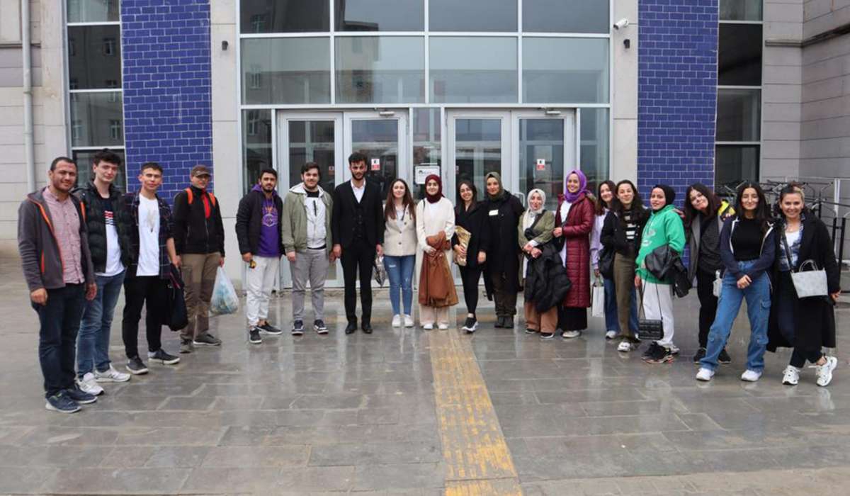 Ankara Ofisi’nde Tebessüm Hareketi