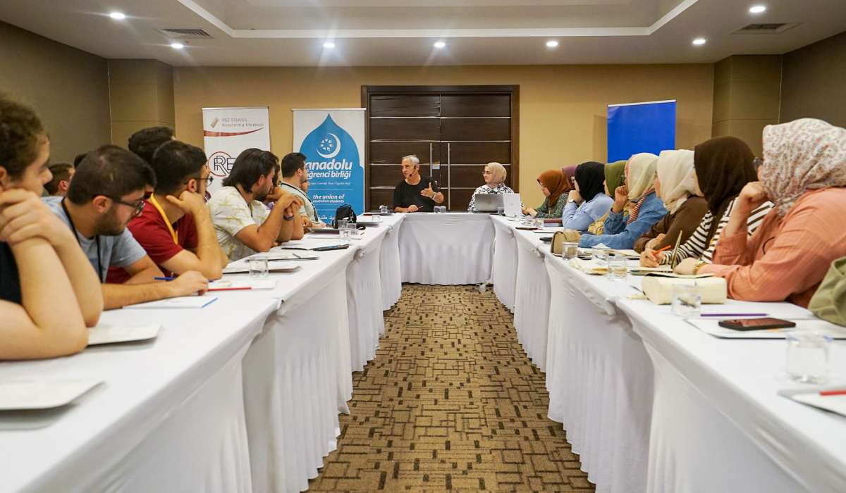 Öğrenci Meclisi'nin İkinci Oturumu Gerçekleşti