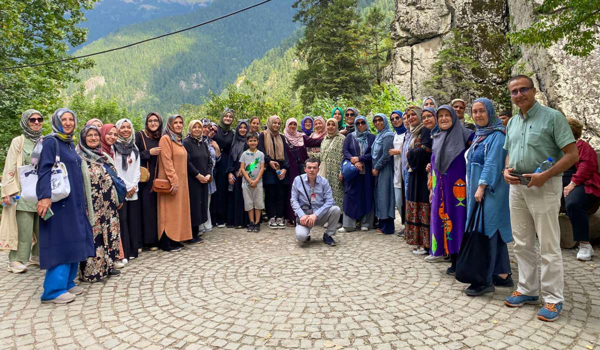 Ankara Ofisi, Üniversite Öğrencileri ve Annelerine yönelik Karadeniz Kültür Gezisi Düzenledi