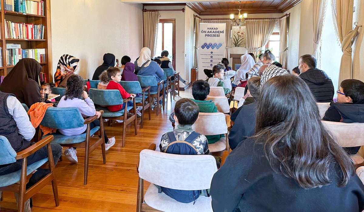 İçişleri Bakanlığı Destekli "Hakad Ön Akademi Projesi" Aileler ve Çocuklarla Buluştu