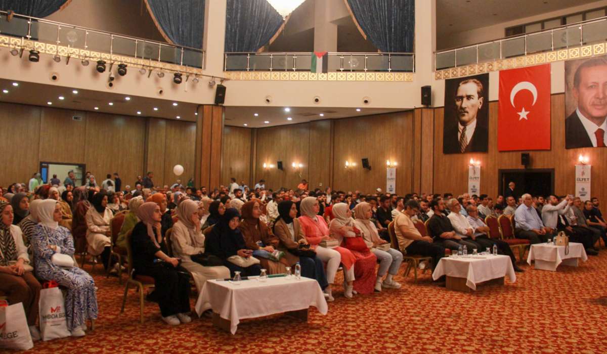 Ülfet Eğitim ve Yardımlaşma Derneği "Dünden Bugüne Filistin” Konulu Konferans Düzenledi