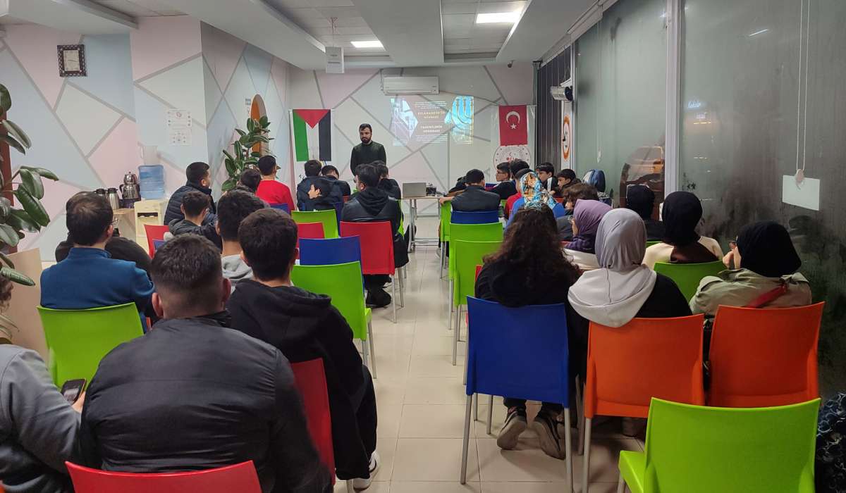 NEDDER Ortaöğretim Birimi 'Kudüs Neyimiz Olur?' Başlıklı Program Düzenledi