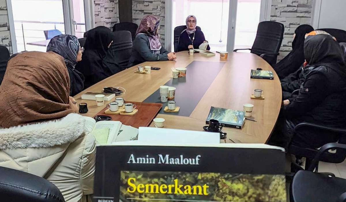 Eksen-Der "Her Aya Bir Kitap" Projesi