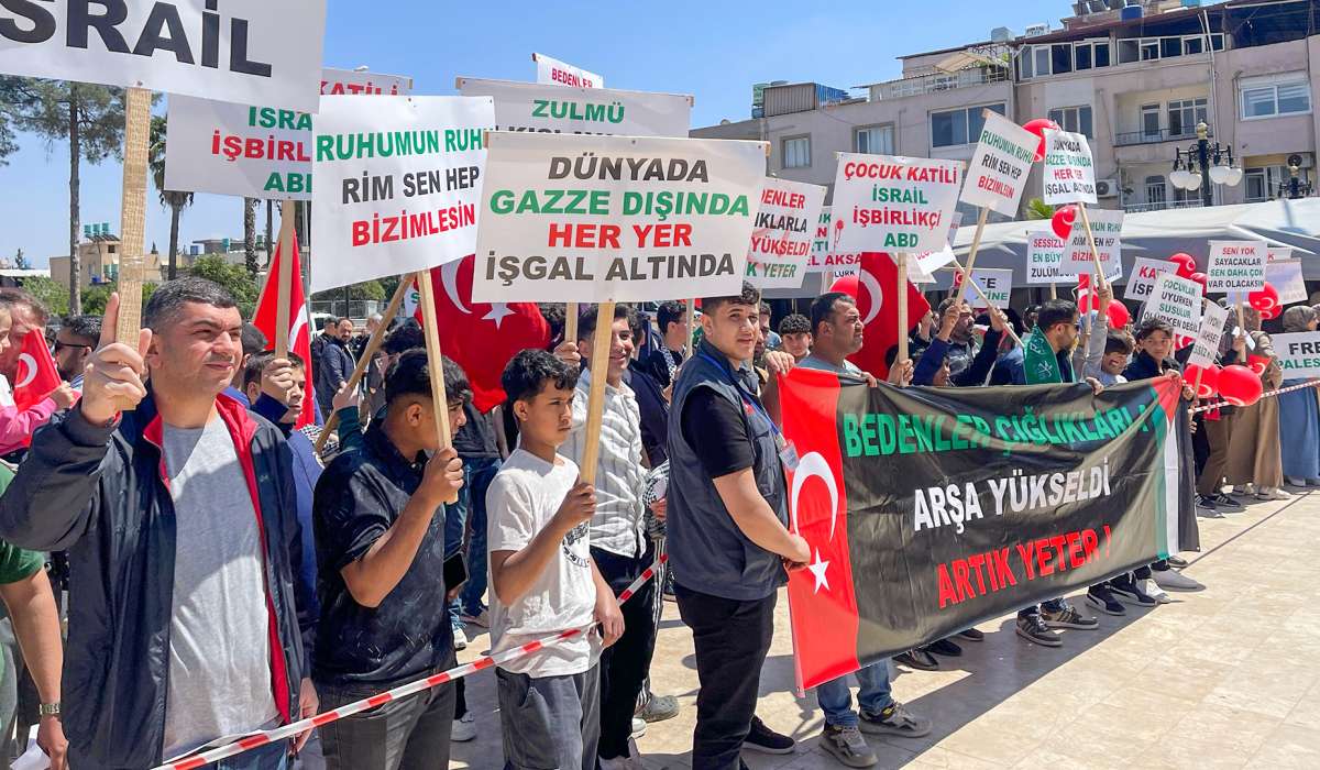 Reyhanlı’da Filistin’e Destek Yürüyüşü