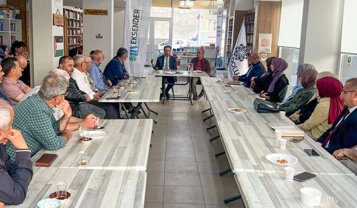 Eksender “Deprem Sonrası Şehir ve Üniversite” Söyleşisi