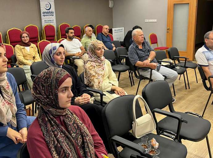 “İnsanlık Tarihi” Dersleri Devam Ediyor