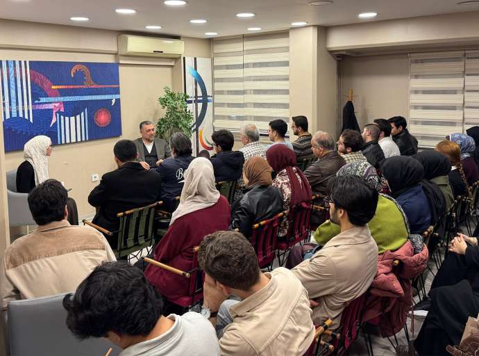 Anadolu Öğrenci Birliği’nden, "İnsanlığın Geleceği ve Sivil Toplum" Kitap Tahlili