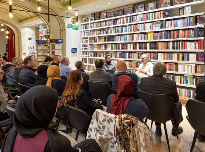 Tarık Tufan ile Divan Buluşmaları: Edebiyat Dolu Bir Akşam