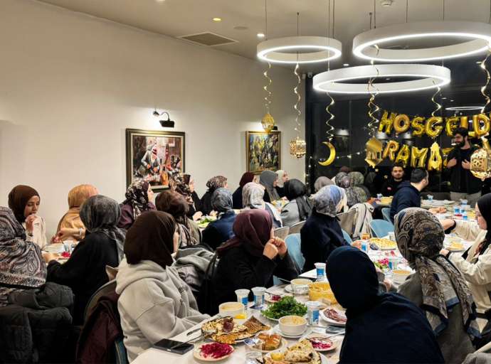 Kardeşlik Sofrası İçin Bir Araya Geldik