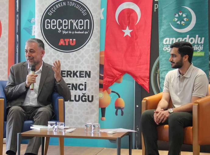 Oku-Yorum Projesi Kapsamında Turgay Aldemir Gençlerle Buluştu